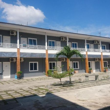 Liberty Homestay Parit  المظهر الخارجي الصورة